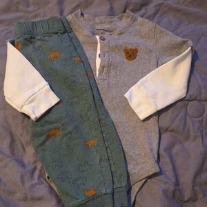 Carter's Gray and Green Bear Matching Set